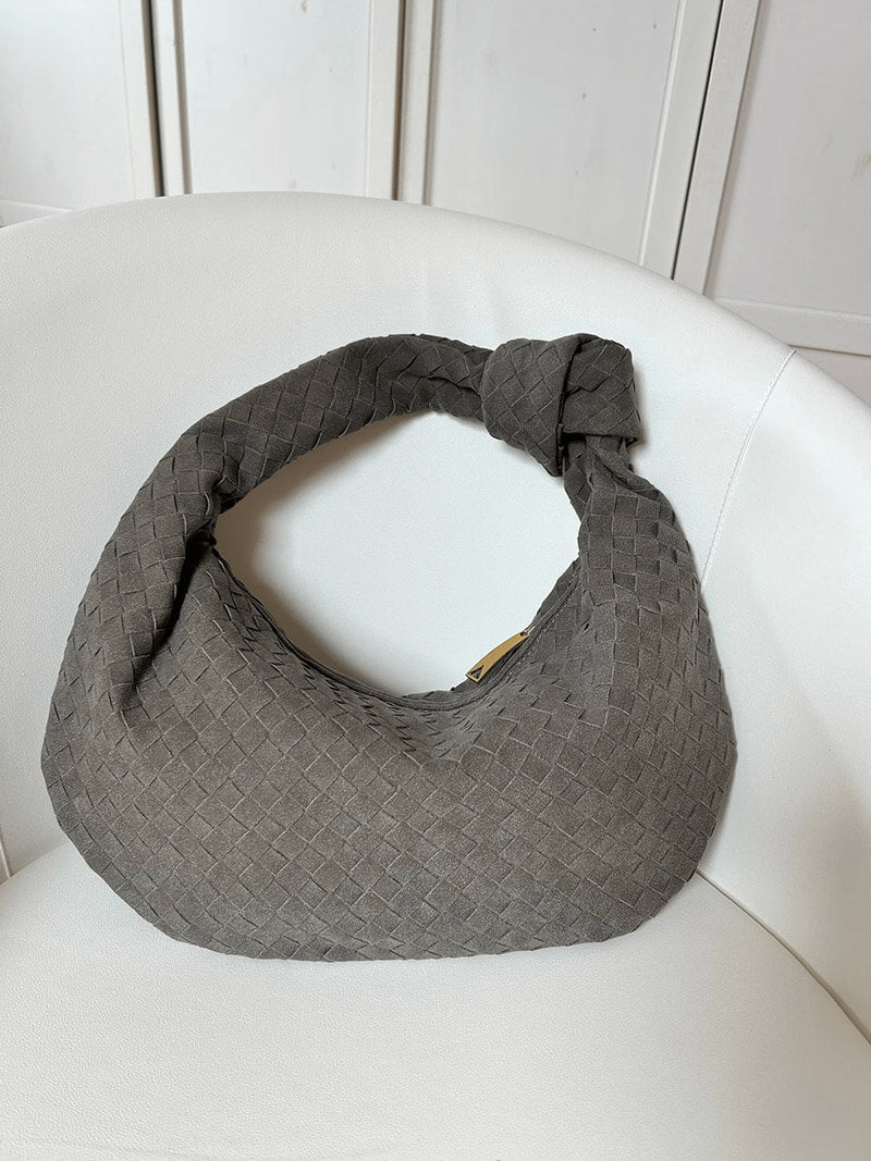 Gewebte mittelgroße Wildledertasche