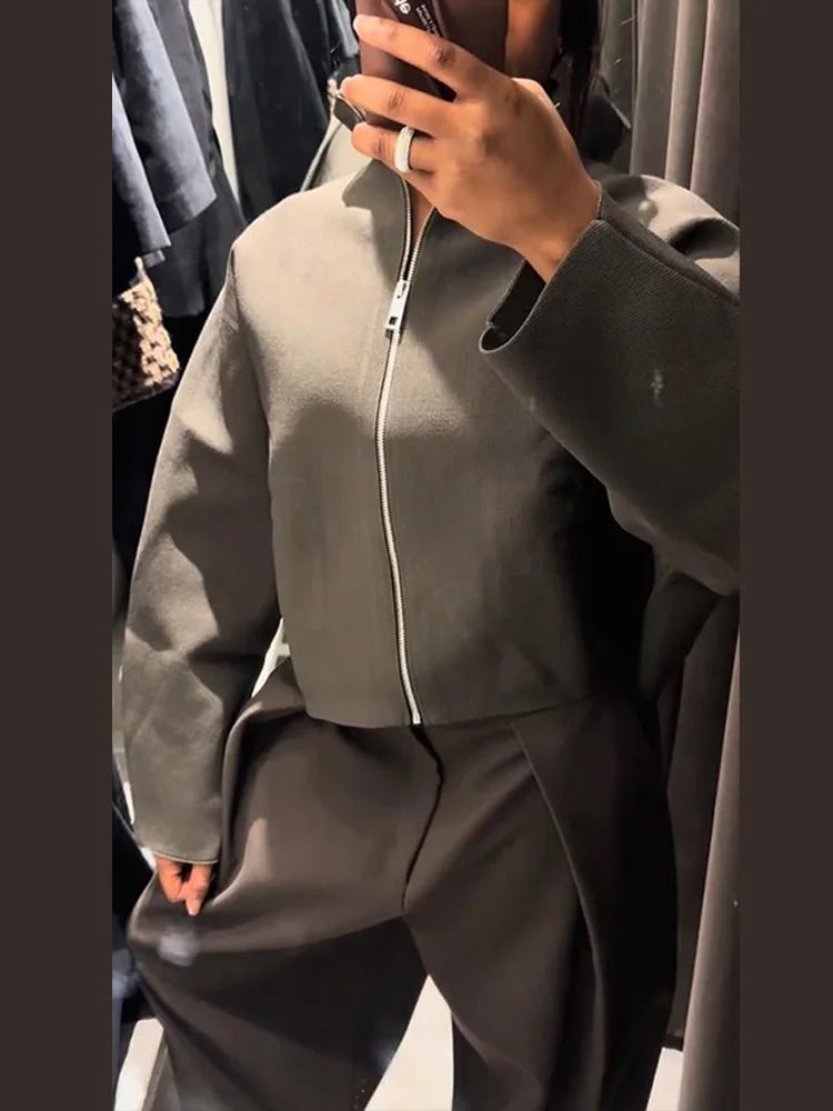 Zarina kurze Jacke mit Reißverschluss