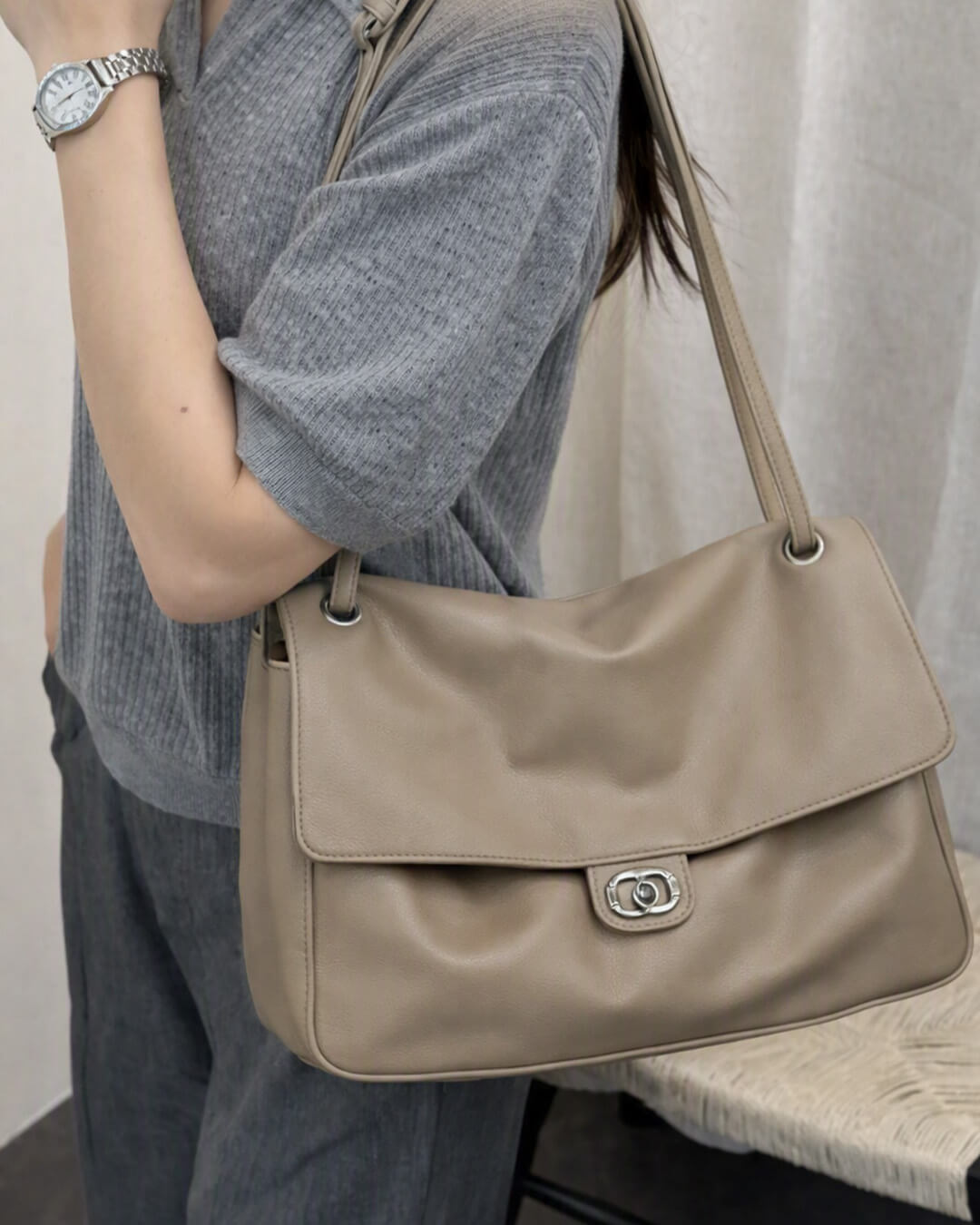 Solveig Buckle Flap Shoulder Bag in taupe – styled look